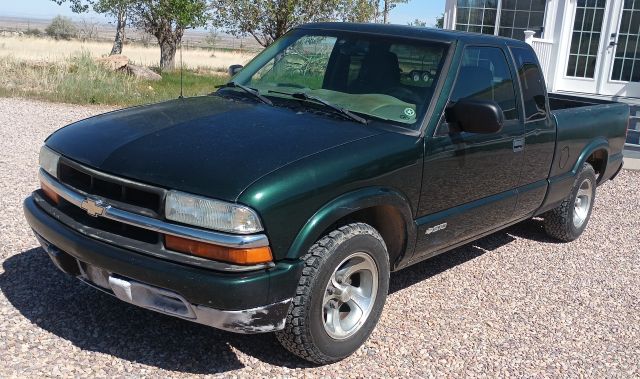 2002 s10 2wd (39).jpg